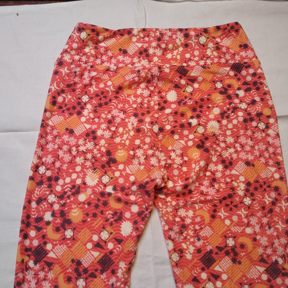 LuLaRoe Leggings Women's One Size Pink Floral Bottoms Skinny Leg Pants - Picture 8 of 10